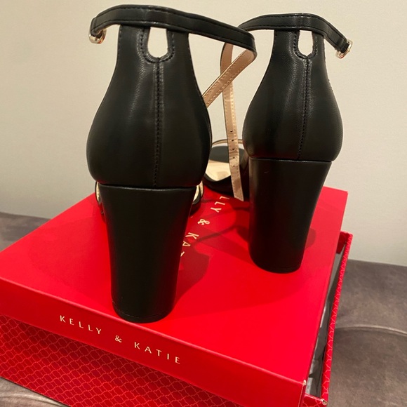 Black leather Kelly and Katie Hailee heels - Picture 7 of 8